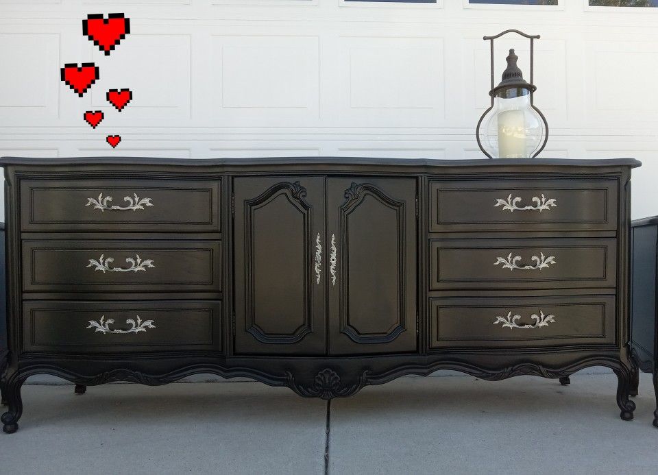 Gorgeous Buffet Black And Gold