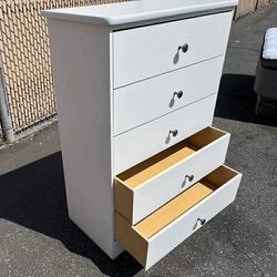 5 drawer white