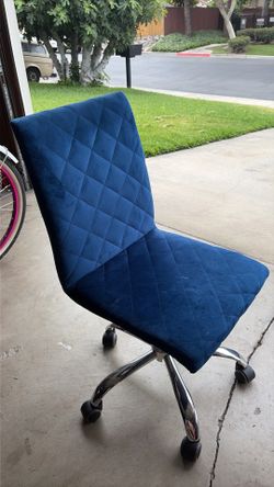 Chair used for vanity or desk with rollers