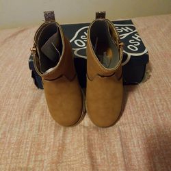 Tan Little girl Boots,size 10,Brand:OshKosh