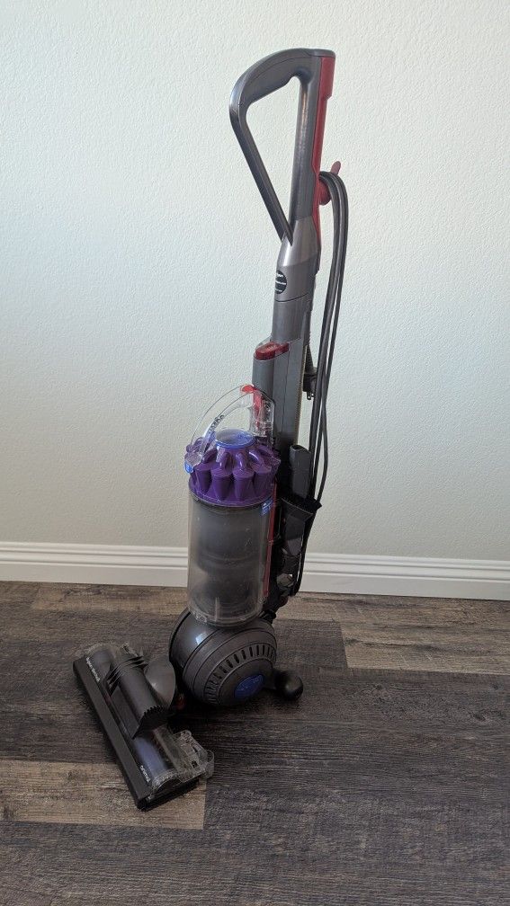 Dyson Slim Ball Animal Pet Vacuum 