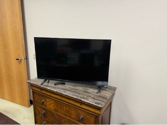 Vizio TV  39-inch