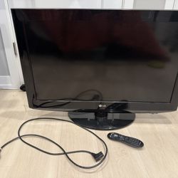 32” LG TV