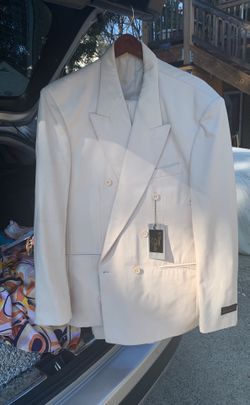 Men’s suit