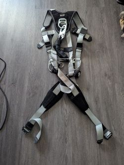 SAFEWAZE PRO+  Fall Arrest Harness