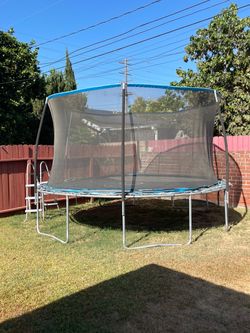 Large trampoline