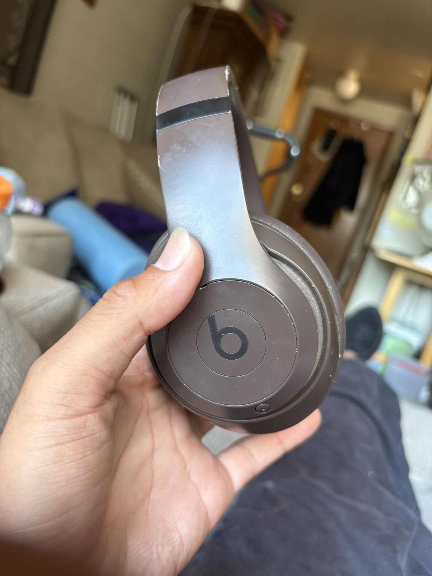 Beats - Studio Pro - Wireless Noise Cancelling Over-the-Ear Headphones - Deep Brown
