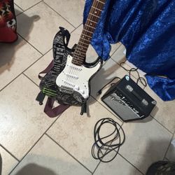 Monster Squire Límites Strat + Frontman Fender Amo