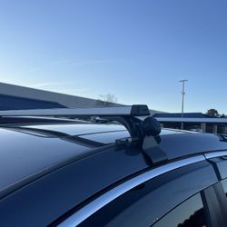 Universal Roof Racks 