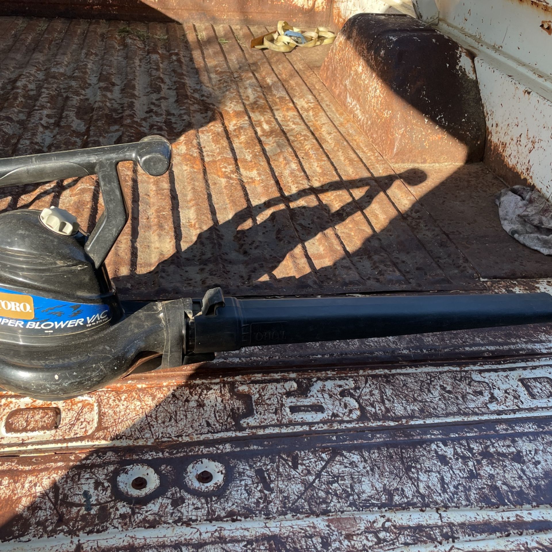 Leaf Blower