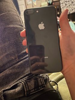 iPhone 8 Plus