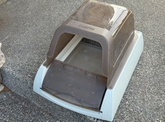 Petsafe Scoopfree Litter Box