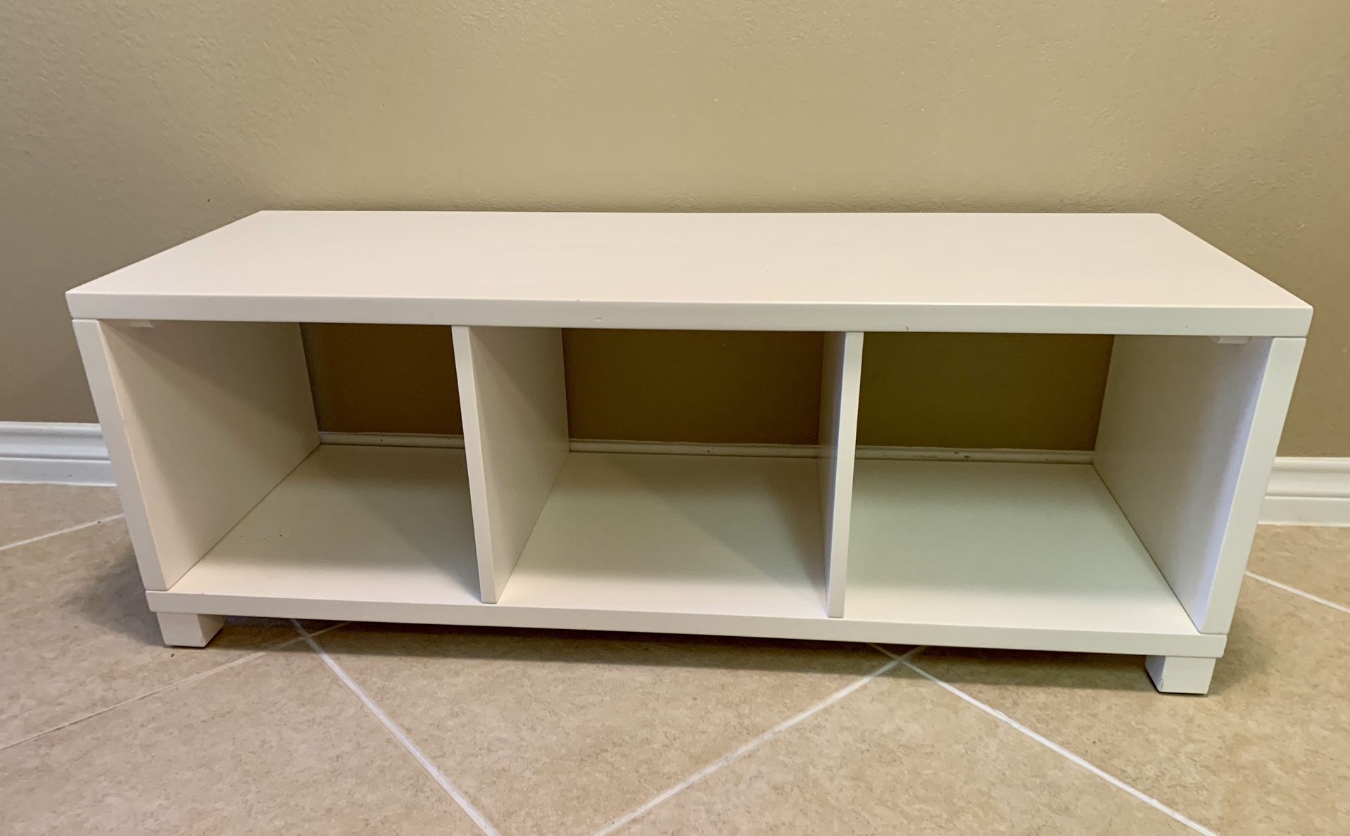 Pottery Barn Ivory White Storage Bench