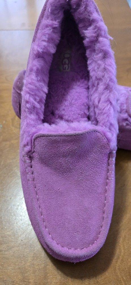 UGG PINK Ansley Slippers Women's Size 11