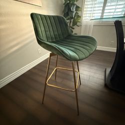 (2) Dining table chairs 