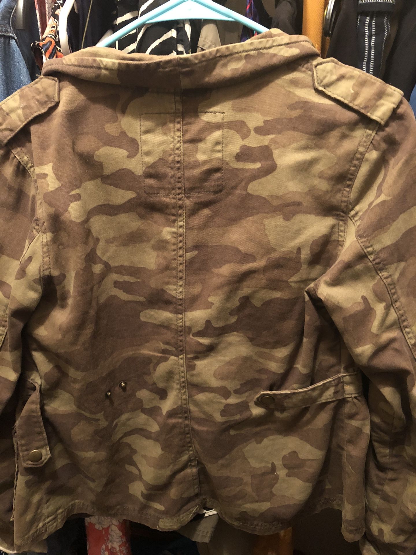 Camouflage Women s Jacket Size Small Mossimo Target Brand for