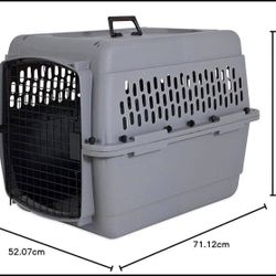 Petmate Aspen Pet Traditional Kennel, 28", for Dogs 20-30 Lbs, 
