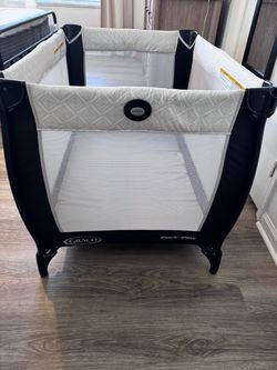 Graco Play Pen