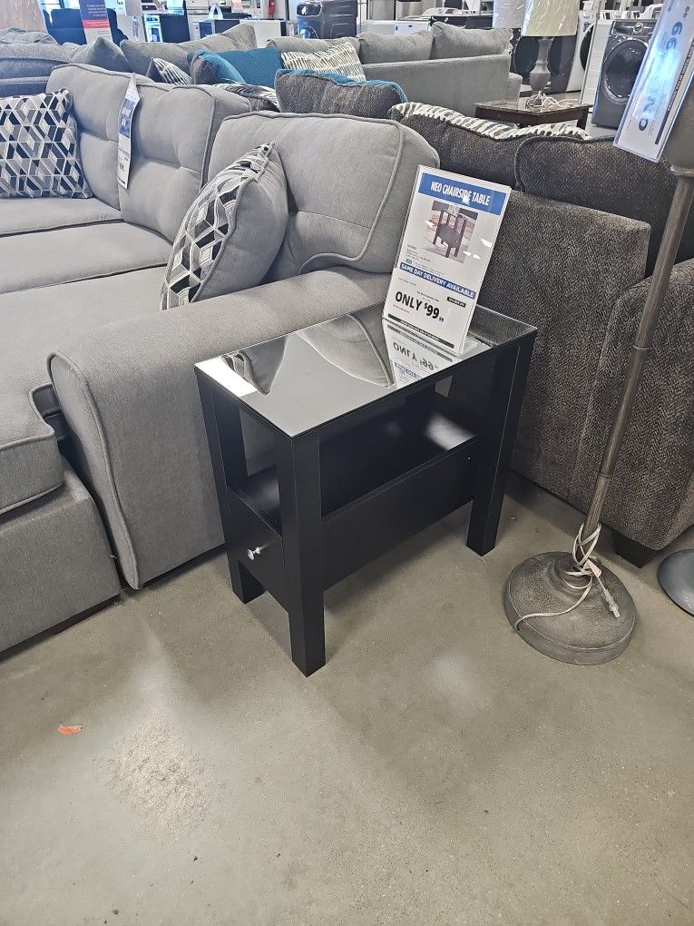 Neo Chairside Table W/glass Mirror Top