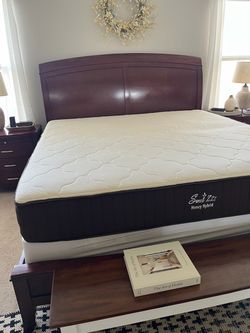FIRM king hybrid mattress NEW