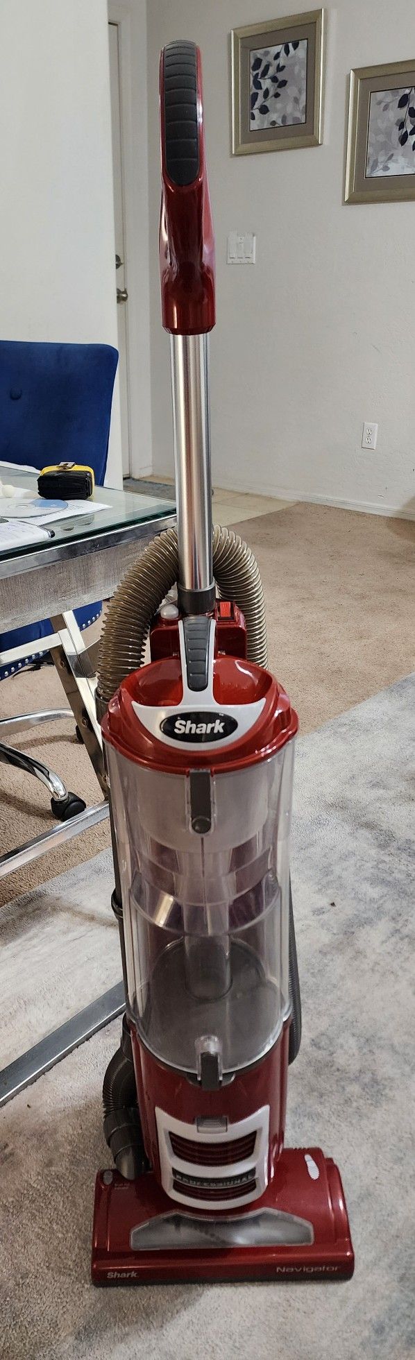 SHARK Navigator NV60 26 Swivel Pro Plus Upright Bagless Vacuum