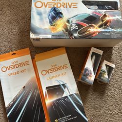 Anki Overdrive Starter Kit + There is a extra car  And Extra Pairs Of Tracks