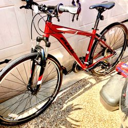 FUJI ROADBIKE 700X38 CC size 28 Tires (like BRAND NEW) (great SHAPE & CONDITION:10/10)