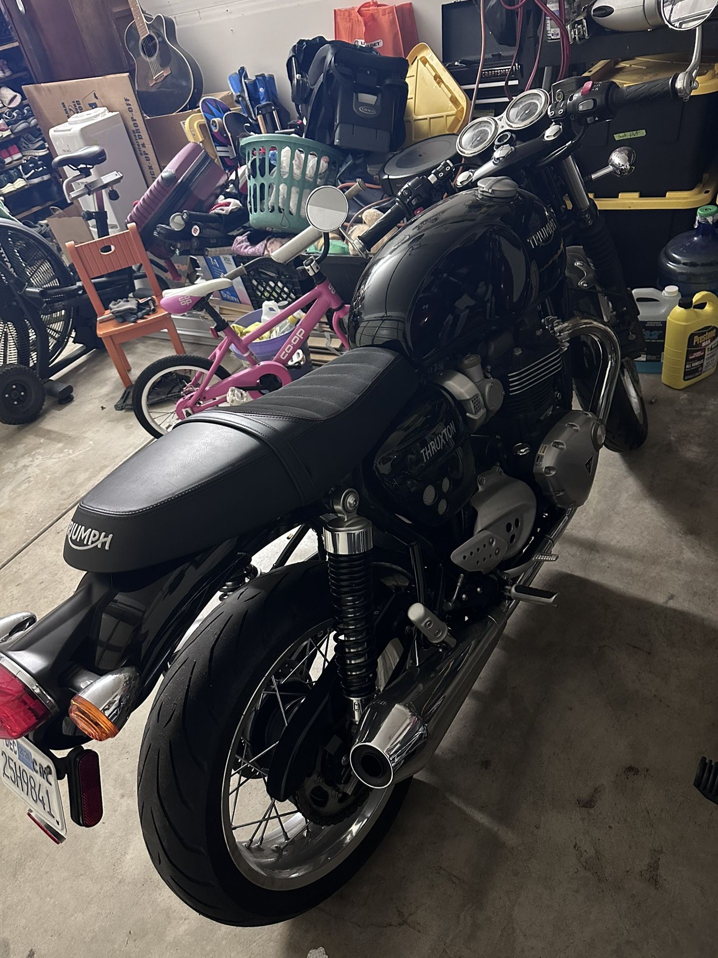 2017 Triumph Thuxton
