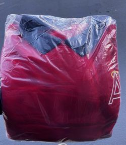 Angels Throwback Crewneck