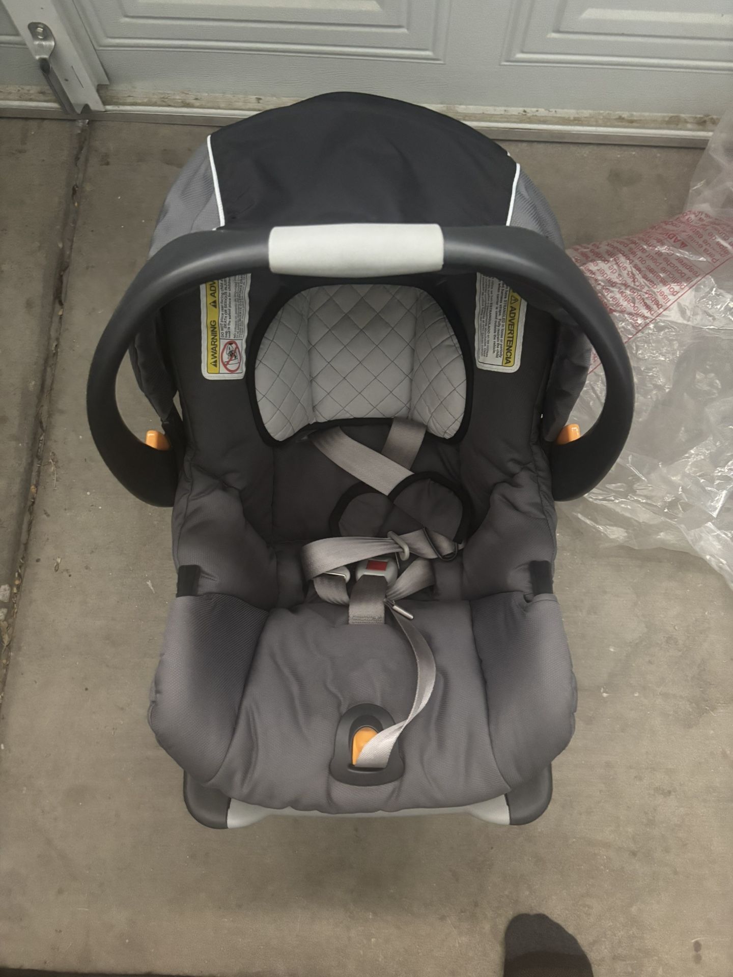 CHICCO Car seat