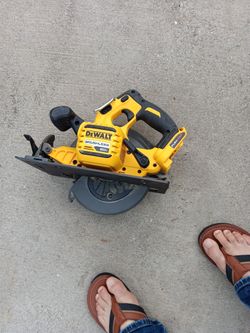 Dewalt