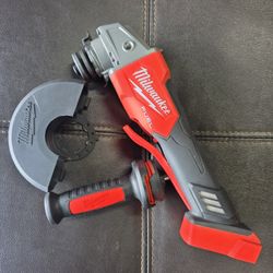 Milwaukee M18 FUEL 4-1/2 in./5 in. Grinder with Variable Speed & Paddle Switch (Tool-Only)