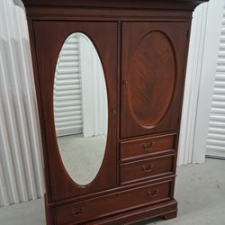 ANTIQUE  STYLE  WARDROBE  CABINET 