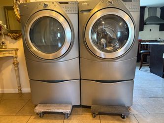 Washer and gas dryer