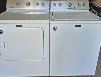 Free Delivery. Very Nice Washer And Electric Dryer. Only 4 years old