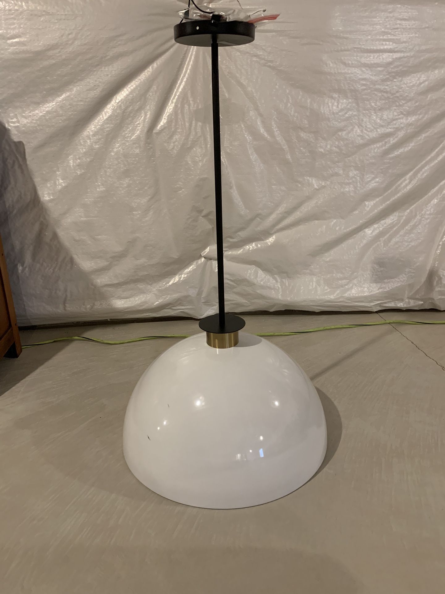 Remy Xlarge White Pendant