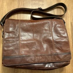 Jack Georges Leather Messenger Bag