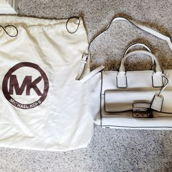 Authentic Michael Kors Handbag