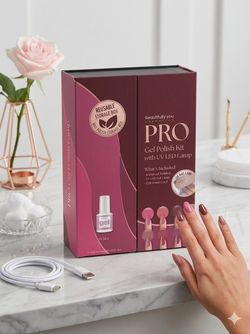 Gel nail polish set