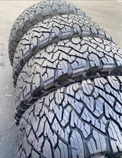 295/65/20 Bfgoodrich 📍📍 Vendo un set de llantas con 80% de vida las 4 📍🌟