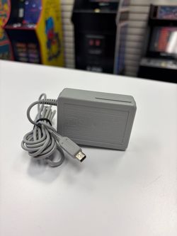 Nintendo 3DS XL AC Adapter Charger
