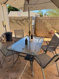 Outdoor Patio Table and Chair Set with Umbrella