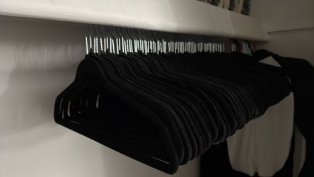 Velvet Hangers 50ct