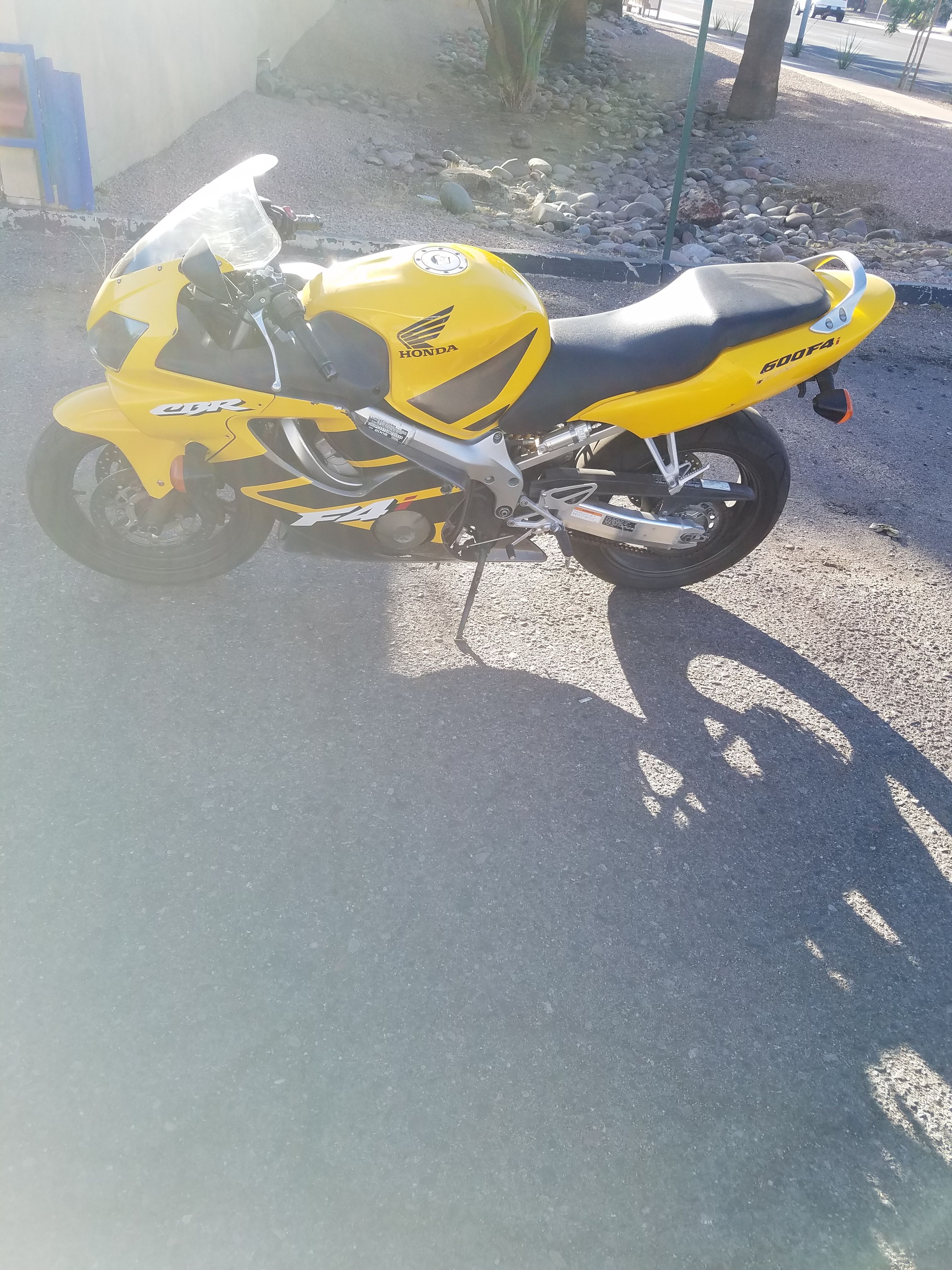 06 Honda cbr 600cc