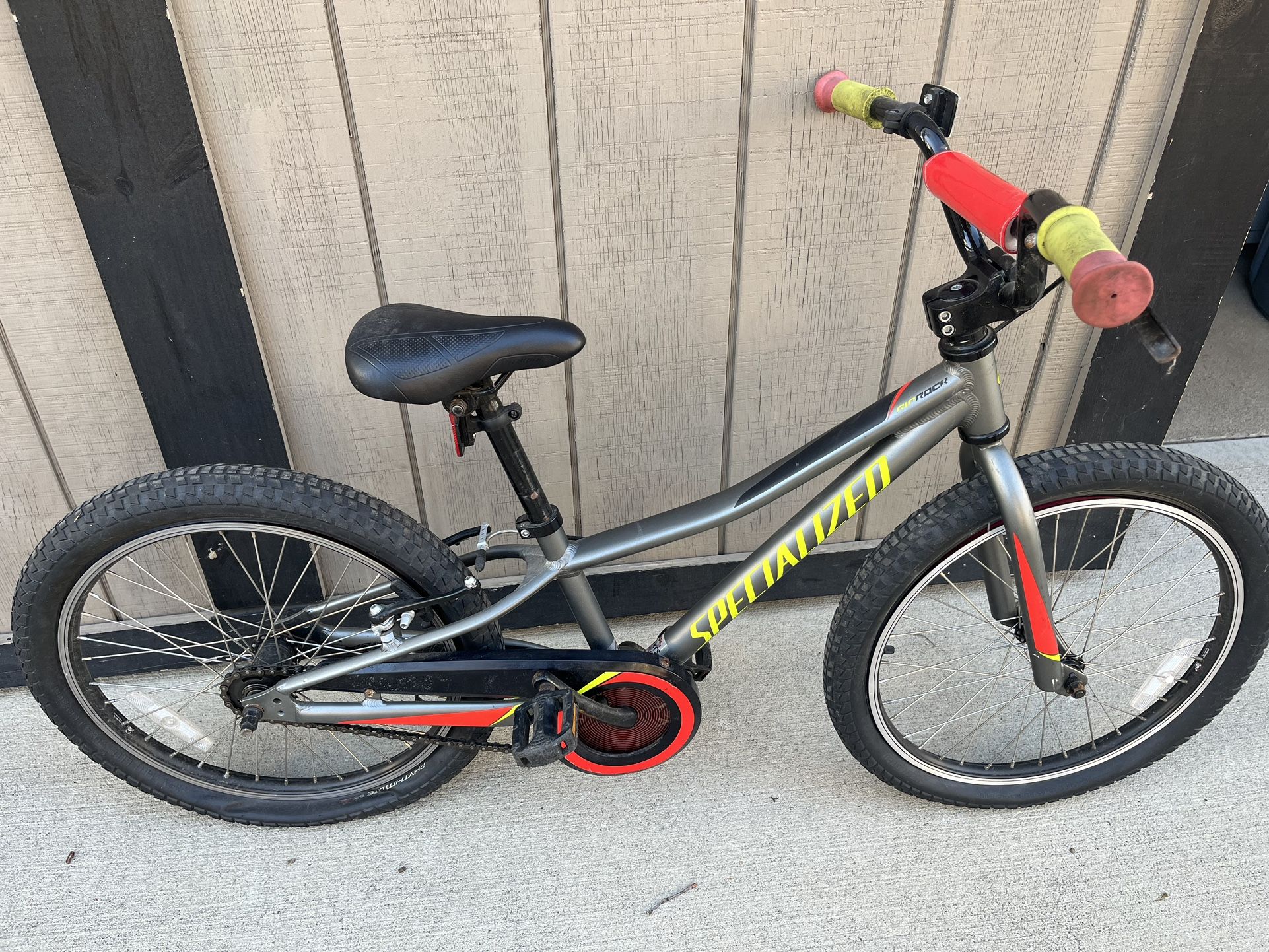 Specialized Rip Rock - kids Bike - Free