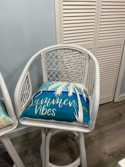 3 swivel bamboo white