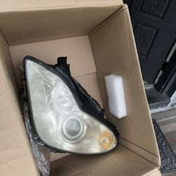 Left And Right Headlights For Mercedes Benz