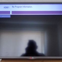 LG 32 Inch TV