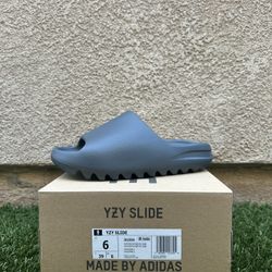 Yeezy Slide Slate Grey Size 6