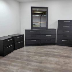 Dresser with Mirror + Chest + Two Nightstands ⚫️ Cómoda con Espejo + Gavetero + Dos Mesitas de Noche ⚫️!